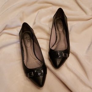 Life Stride Black Flats 8.5